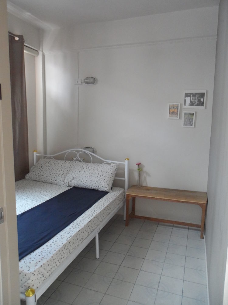 Need Sleep Hostel Bangkok Esterno foto